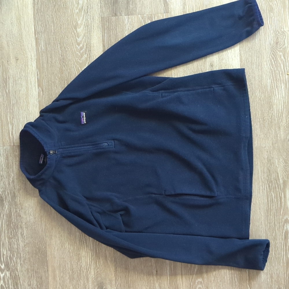 Patagonia 1/4 zip fleece sweater